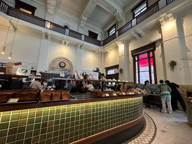 パンとエスプレッソと堺筋倶楽部