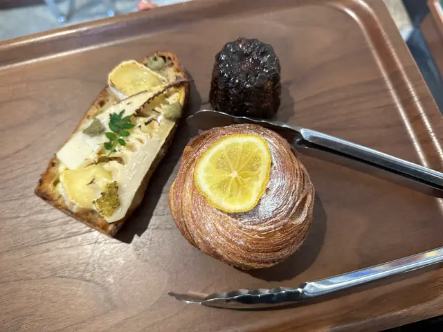 パンとエスプレッソと堺筋倶楽部