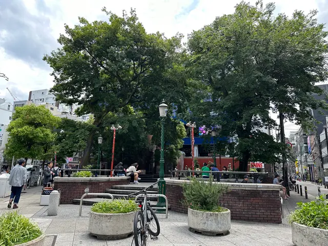 御津公園（三角公園）