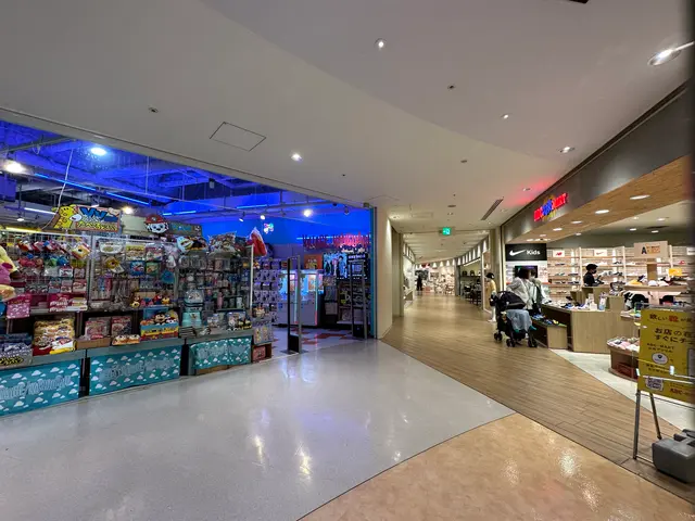 なんばパークス（なんばPARKS）