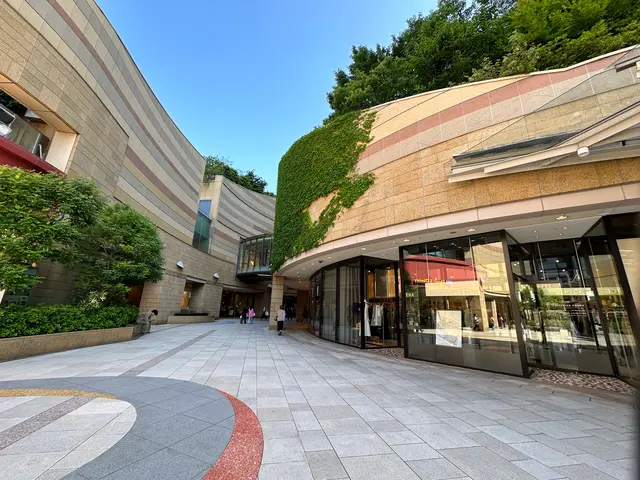 なんばパークス（なんばPARKS）