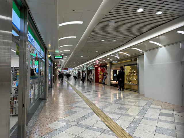 なんばウォーク