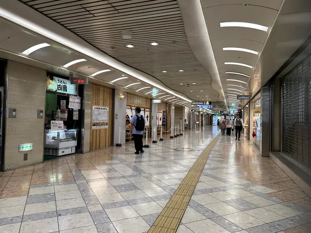 なんばウォーク