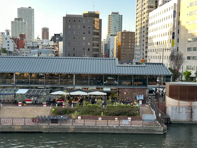 Restaurant & CAFÉ MOULiN（レストラン＆カフェ ムーラン）