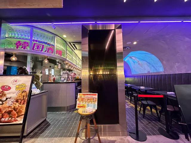 心斎橋ネオン食堂街