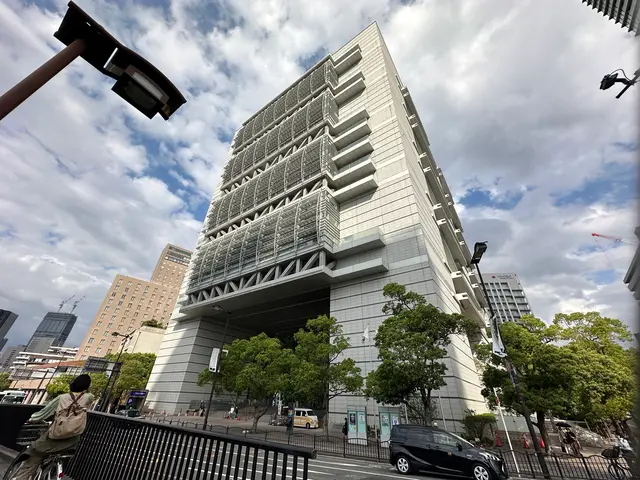 大阪府立国際会議場（グランキューブ大阪）