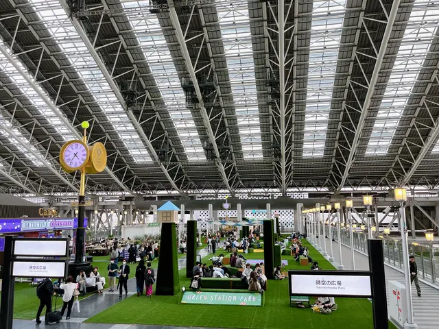 時空の広場（大阪ステーションシティ内）