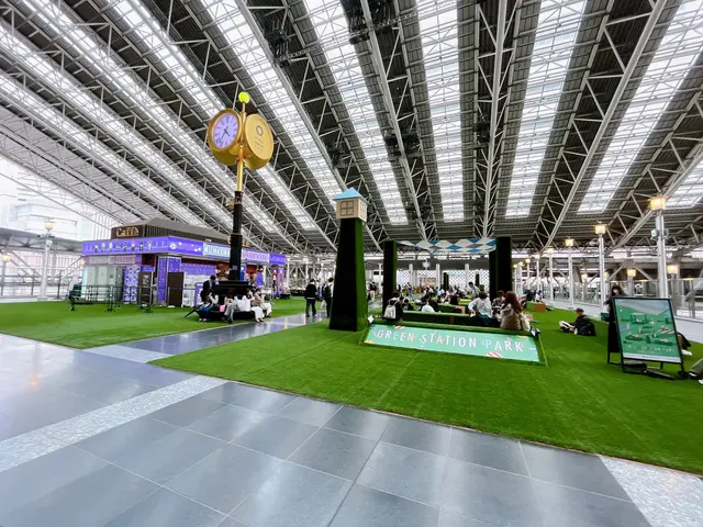 時空の広場（大阪ステーションシティ内）