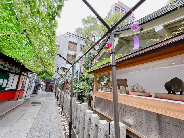 露 天神社（お初天神）
