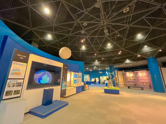 大阪市立科学館