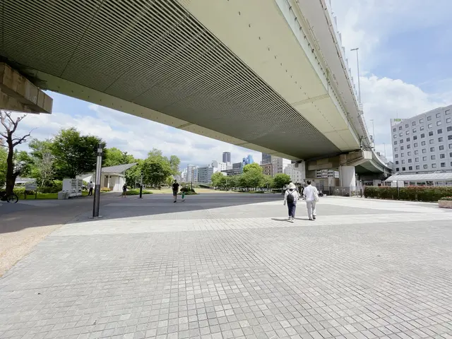中之島公園 芝生広場