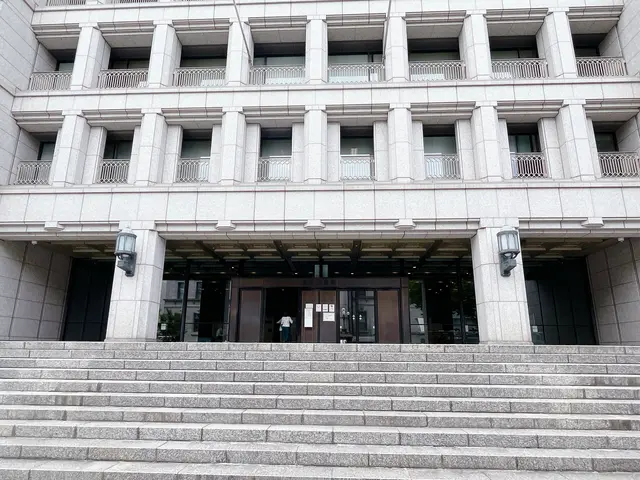 大阪市役所（ 大阪市役所本庁舎）