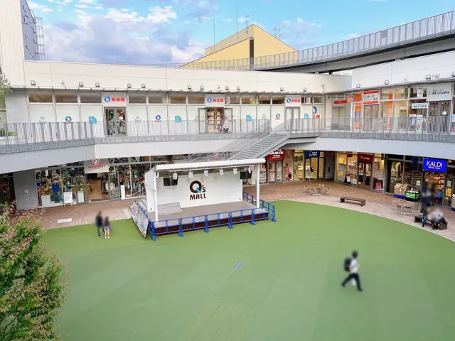 もりのみやキューズモールBASE