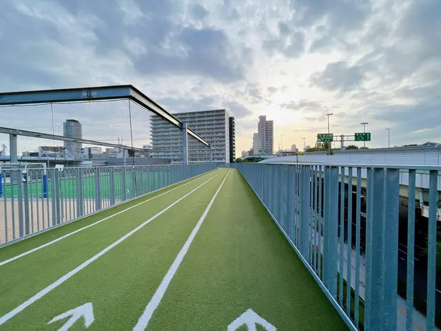 もりのみやキューズモールBASE
