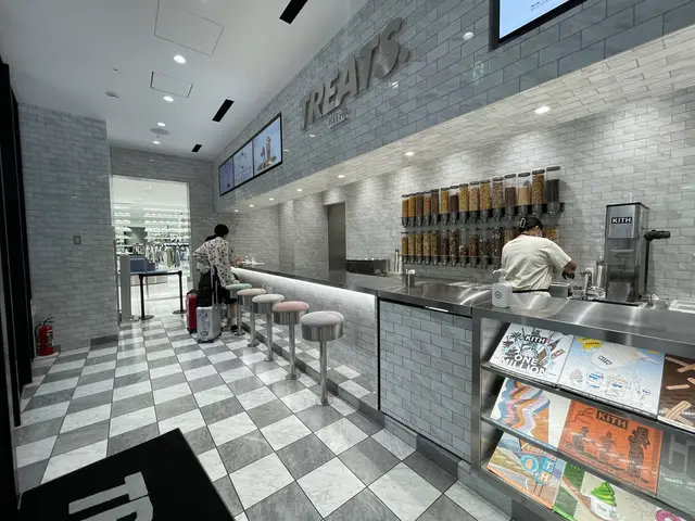 KITH TREATS（キストリーツ）