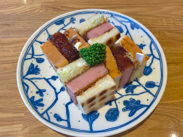 ペリカンカフェ
