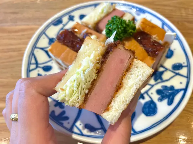ペリカンカフェ