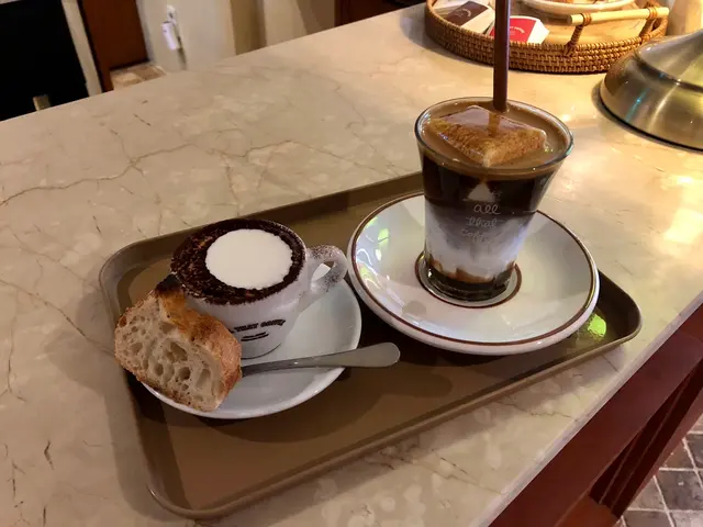 ALL THAT COFFEE フォレスト店（올댓커피 포레스트점）