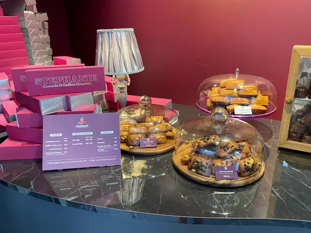 STEPHANIE Cannelé&Coffee granita（ステファニー カヌレ アンド コーヒー グラニータ）