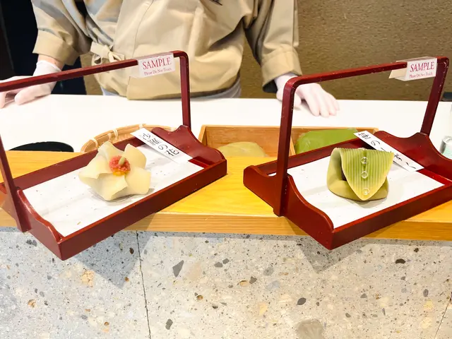 鶴屋吉信 TOKYO MISE