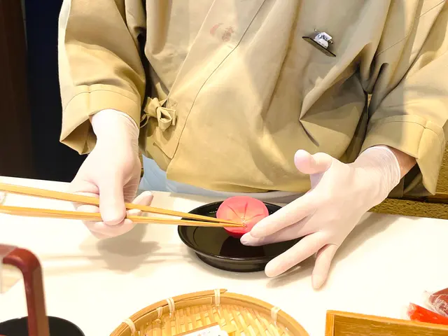 鶴屋吉信 TOKYO MISE