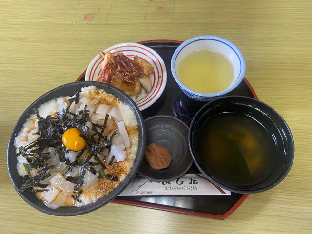 ドライブインよしだ