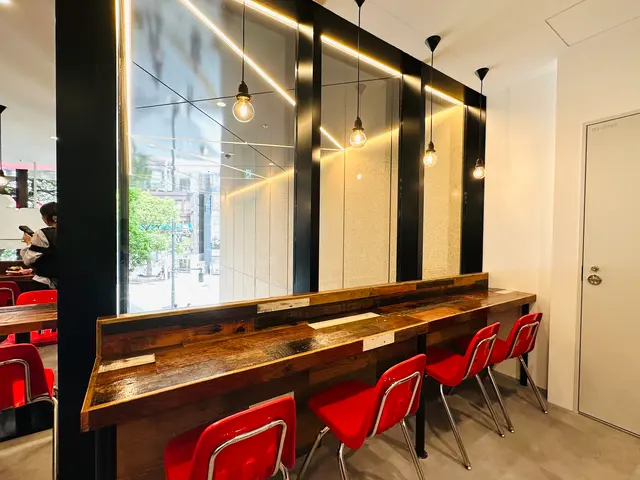 Li'l Woody's SHIBUYA（リルウッディーズ渋谷）