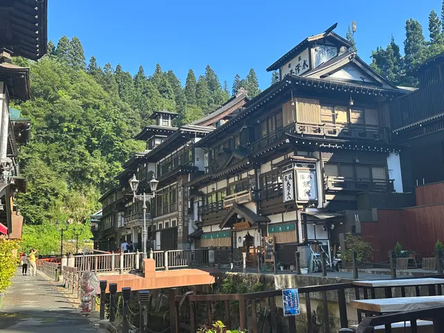 銀山温泉