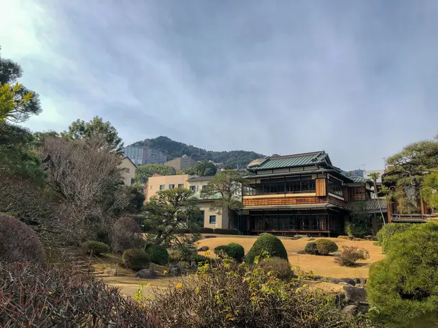 起雲閣
