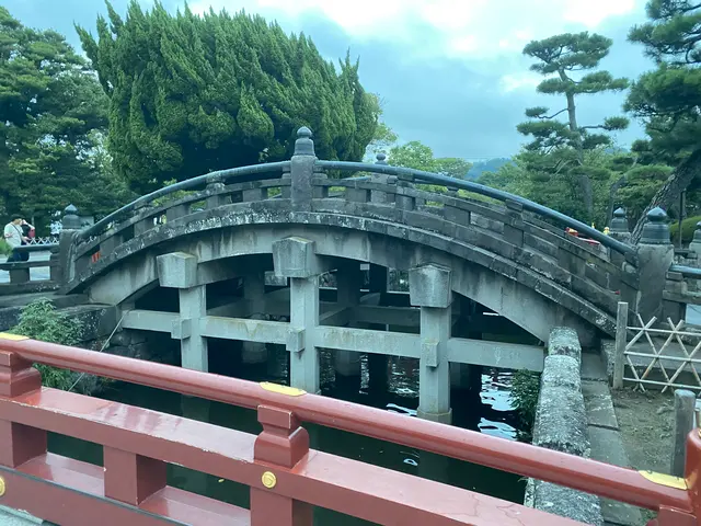 鶴岡八幡宮