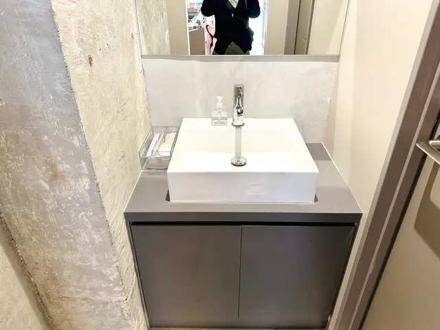 ととけん