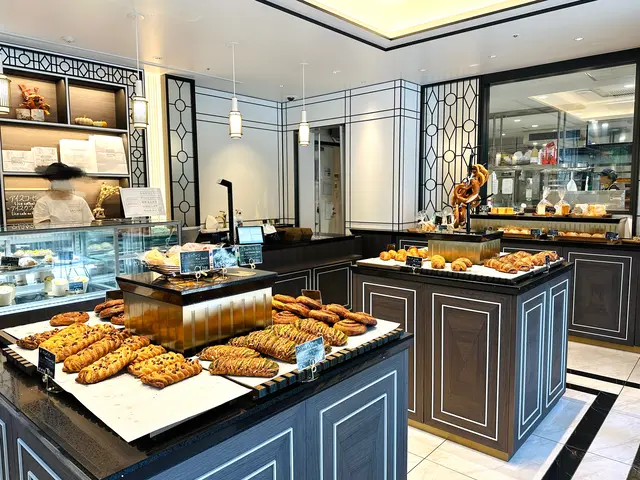 BOULANGERIE LE CINQ（ブーランジェリー ル・サンク）