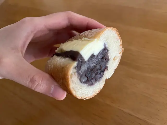 ベーカリー ベリィズ アンド カフェ(BAKERY Berry’S and Cafe)