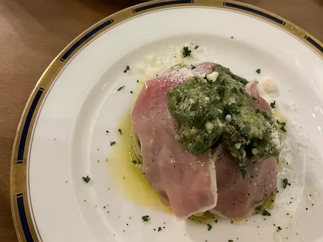 パスタ食堂 アントロワ