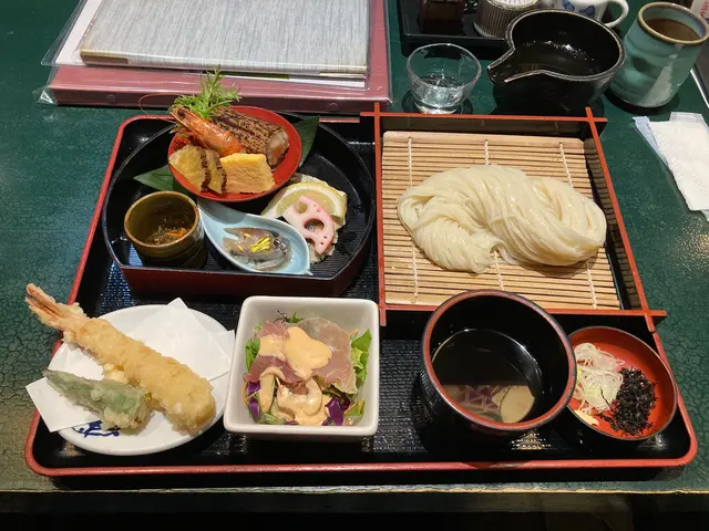 伝承の味処 無限堂秋田駅前店