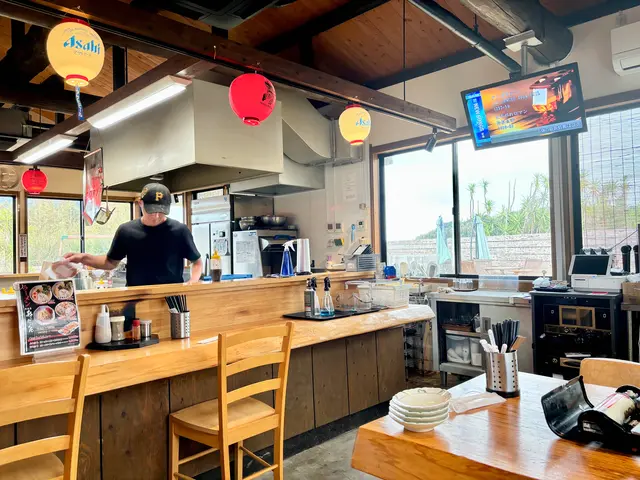 地鶏食堂 糸島店