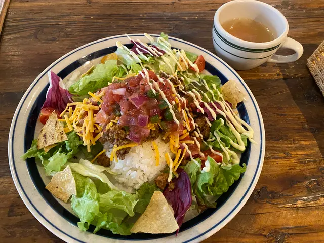 カフェ＆ビストロ nakameguro SLOW TABLE