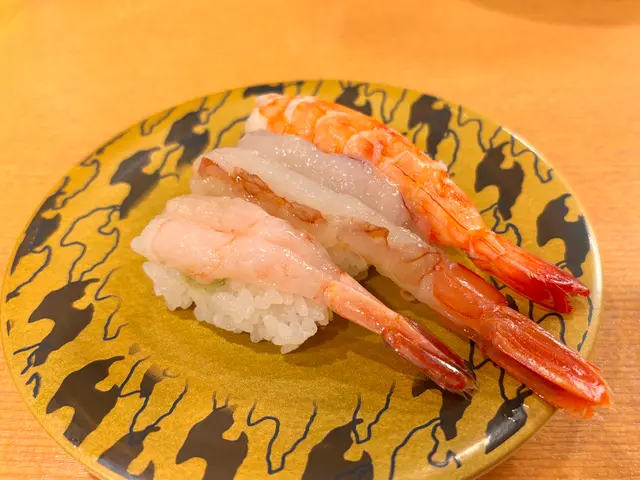 廻天寿司 弁慶 佐渡本店