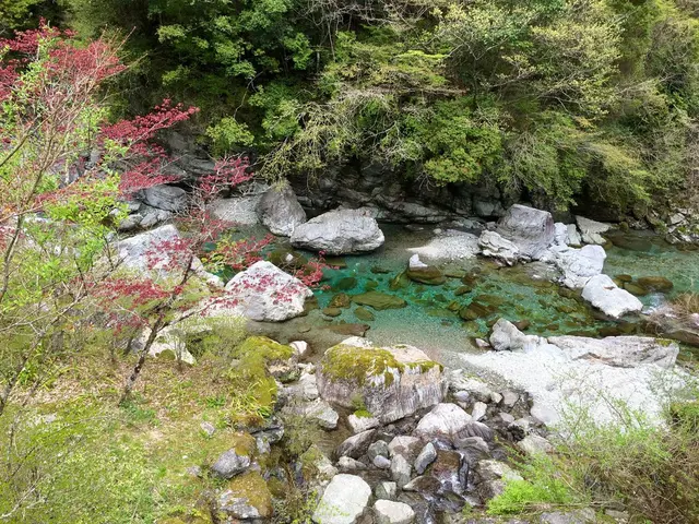 安居渓谷