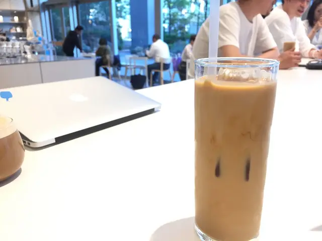 ブルーボトルコーヒー（Blue Bottle Coffee）六本木店
