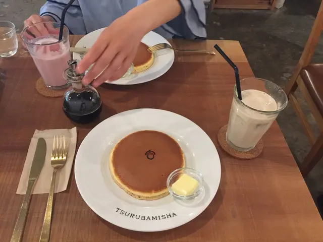 ホットケーキ つるばみ舎
