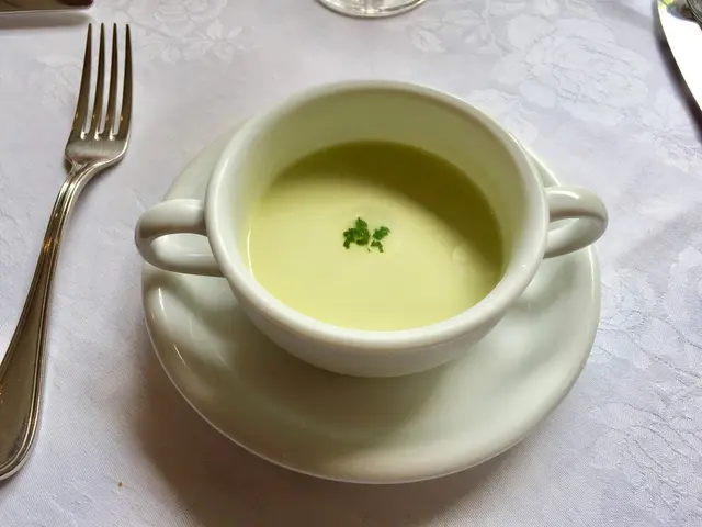 マーヴェラス パラディ白金