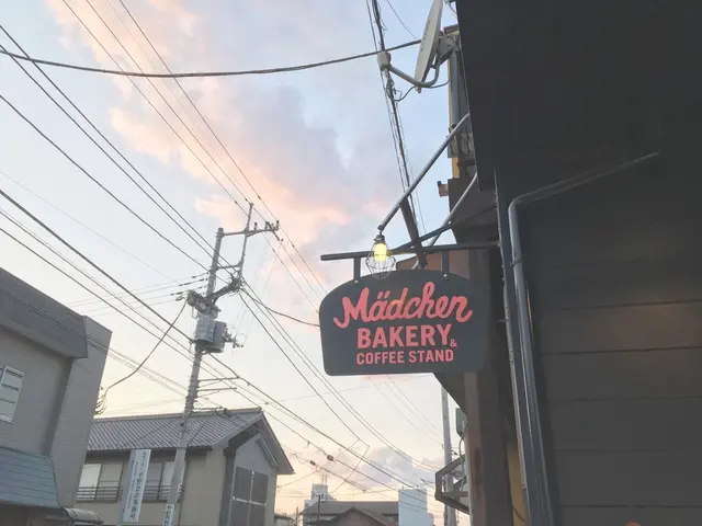 Mädchen BAKERY & COFFEE STAND