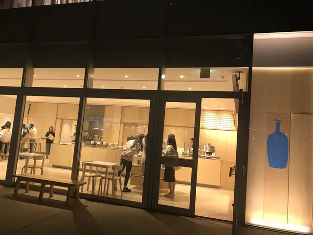 ブルーボトルコーヒー（Blue Bottle Coffee）六本木店