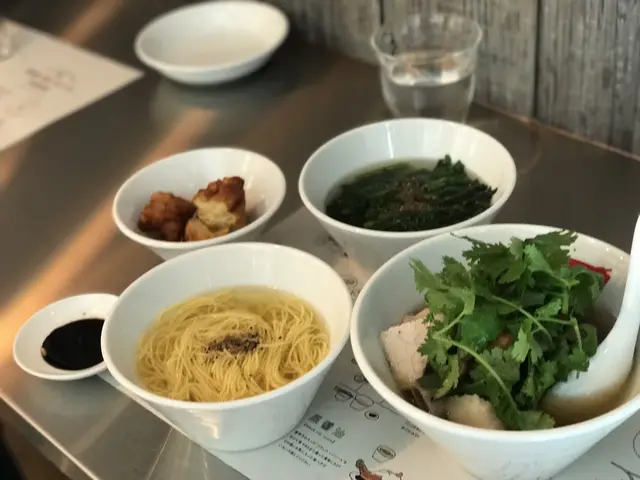 シンガポールバクテー（新加坡肉骨茶）