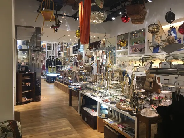 PASS THE BATON OMOTESANDO