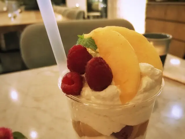 【閉業】ELLE cafe AOYAMA エルカフェ青山