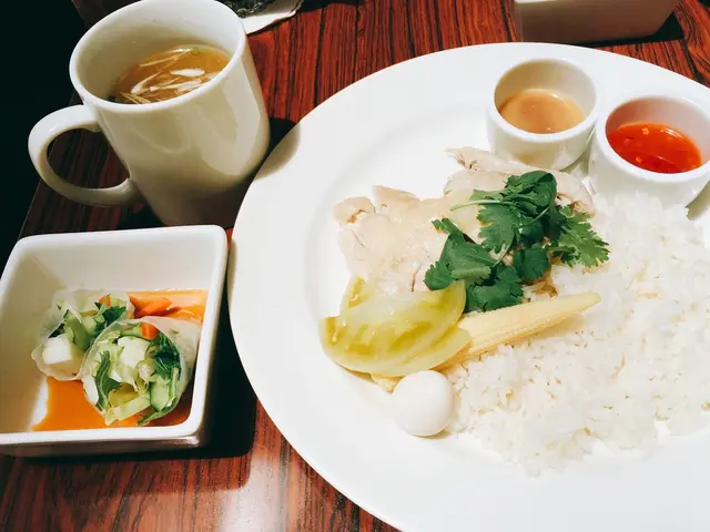 LOTUS（ロータス）