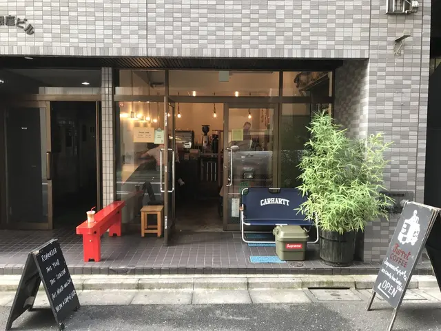Turret Coffee （ターレットコーヒー）