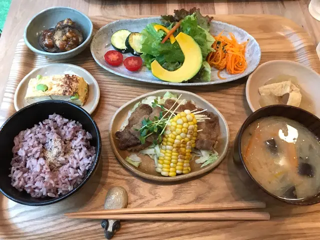 やまの ひつじ